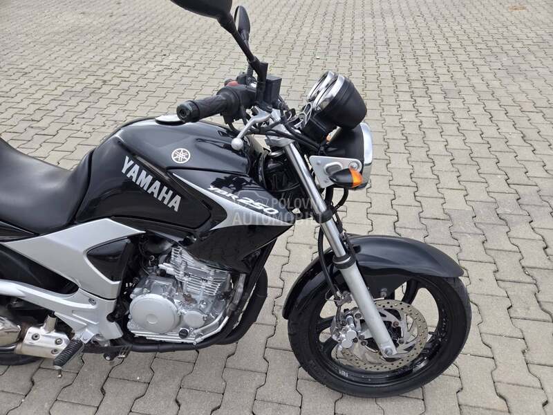 Yamaha ybr 250