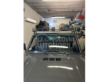 Lada Niva 1.7