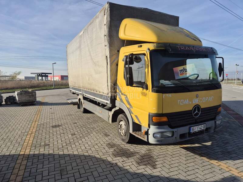 Mercedes Benz Atego 818