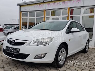 Opel Astra J 1.4 ENJOY IZUZZETNA
