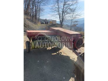 New Holland 366