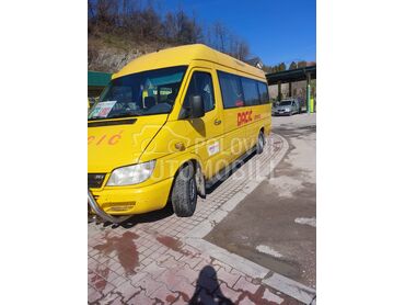 Mercedes Benz 313 cdi sa 18 sed