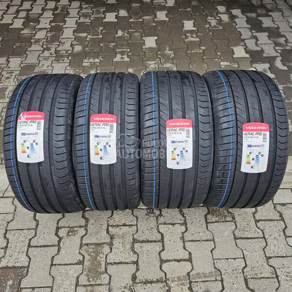 Vredestein 315/35 R21 Letnja