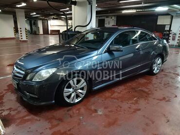 Mercedes Benz E 250 coupe