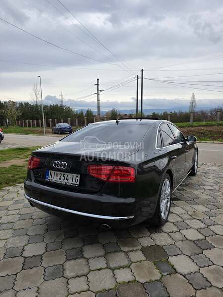 Audi A8 
