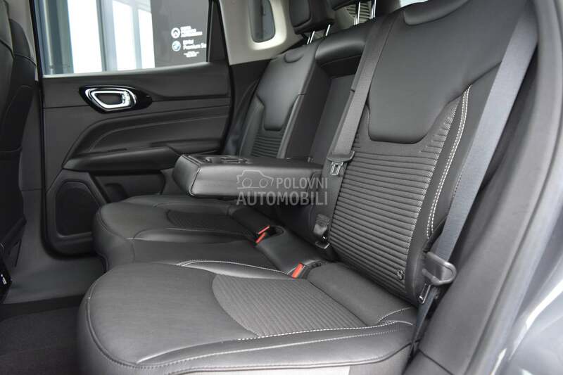 Jeep Compass 1.3 Limited S AT