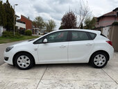Opel Astra J 1.4. 16V ENJOY