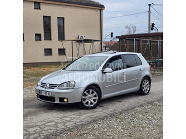 Volkswagen Golf 5 SIBER//4MOTION