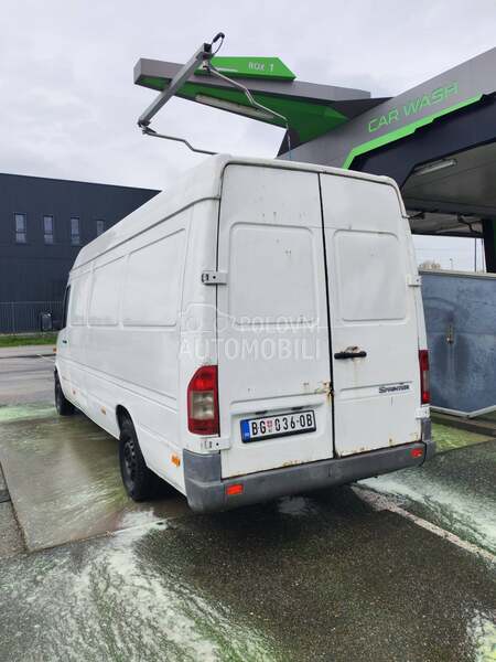 Mercedes Benz Sprinter maxi