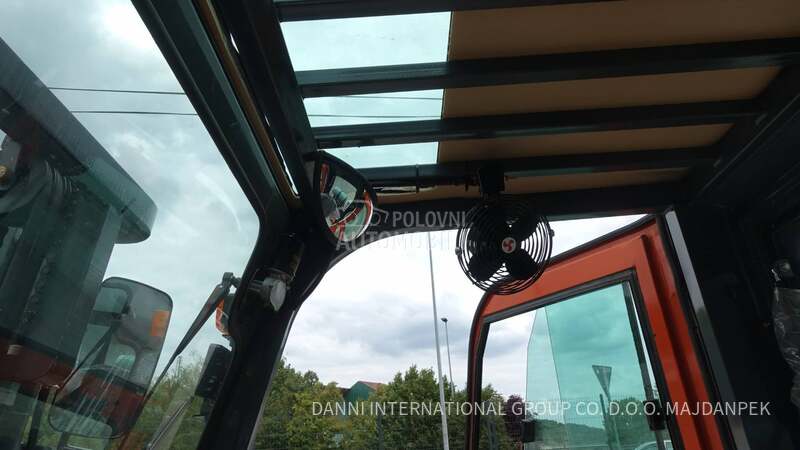 viljuškar na plin 2.5T