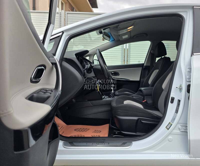 Kia cee`d 1.6 CRDi