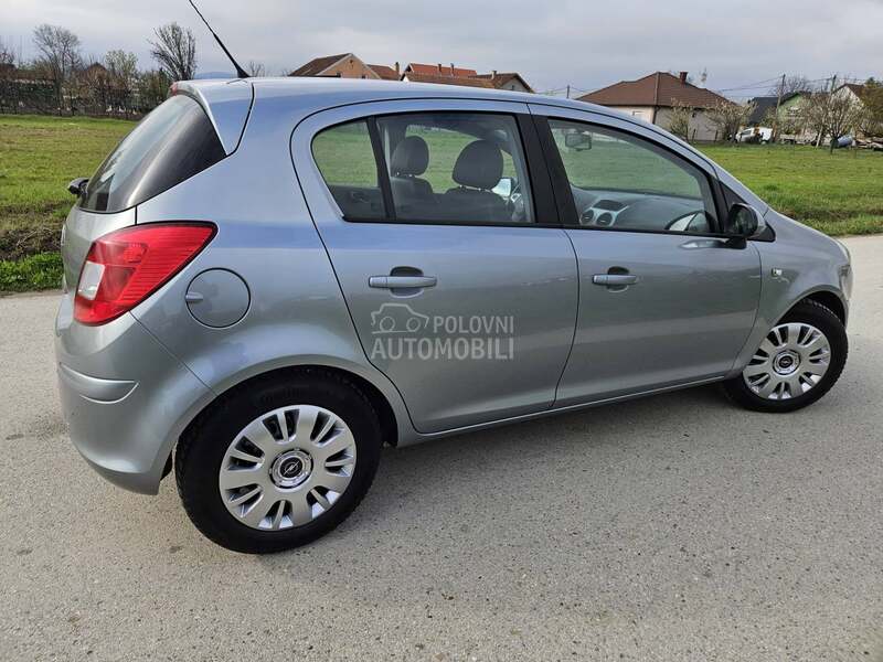 Opel Corsa D 
