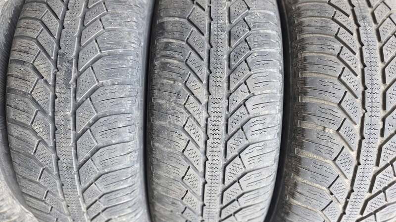 Semperit 195/65 R15 Zimska