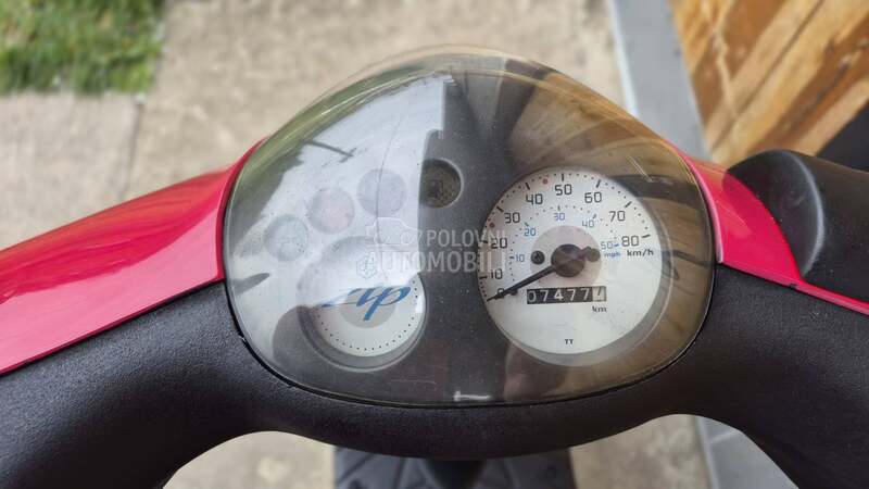 Piaggio Zip 4t