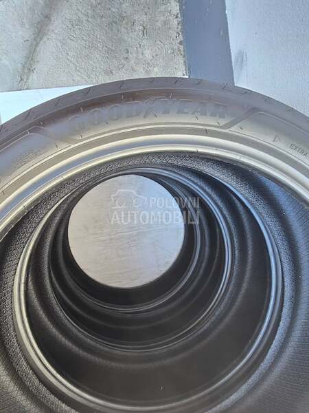 Goodyear 225/40 R19 Letnja