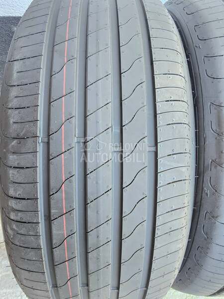 Goodyear 225/40 R19 Letnja