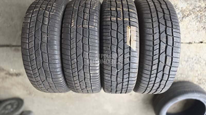 Continental 215/60 R17 Zimska