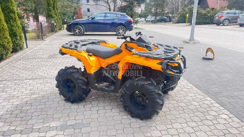 Can-Am OUTLANDER 1000