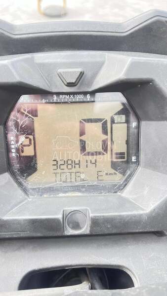 Can-Am OUTLANDER 1000