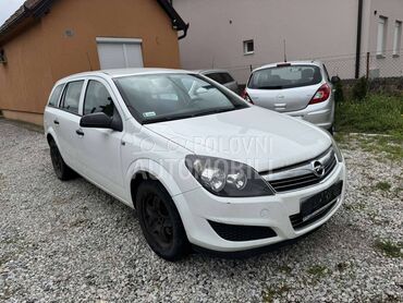 Opel Astra H 1.3CDTI -  kompletan auto u delovima