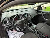 Opel Astra J N.O.V Serv.knjiga