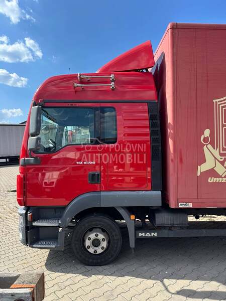 MAN TGL 8.220