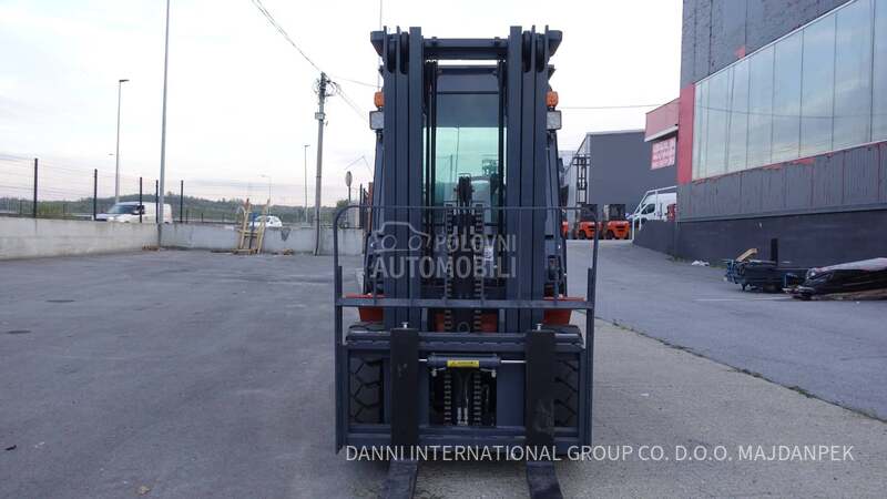 viljuškar na plin 3.5T