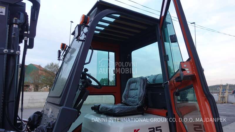 viljuškar na plin 3.5T