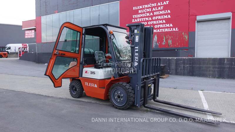 viljuškar na plin 3.5T