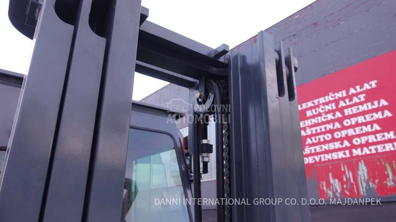 viljuškar na plin 3.5T