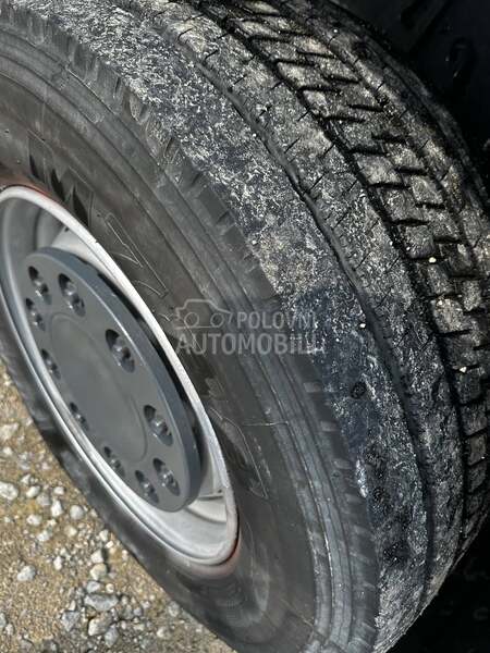 Renault RENAULT PREMIUM 4X2