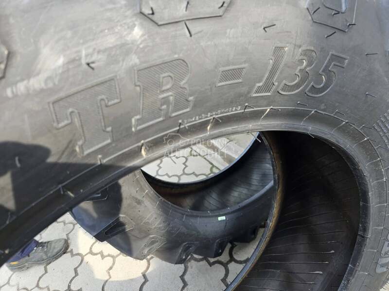 BKT 12.4/ R28