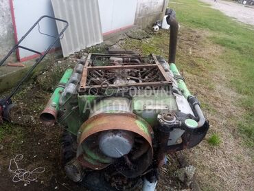 Motor V8 od Kombajna