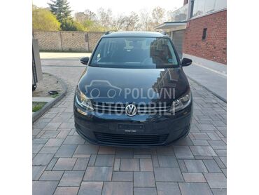 Volkswagen Touran 1.4 tsi 7 sedista