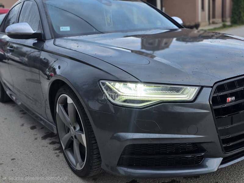 Audi S6 
