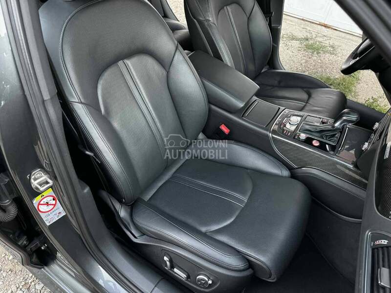 Audi S6 