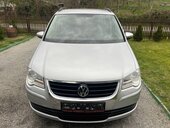Volkswagen Touran 1.9tdi N.A.V.I
