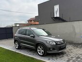 Volkswagen Tiguan DSG F1 RLINE 4x4