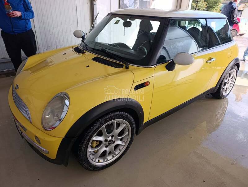 MINI Cooper 
