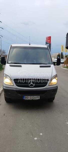 Mercedes Benz Sprinter