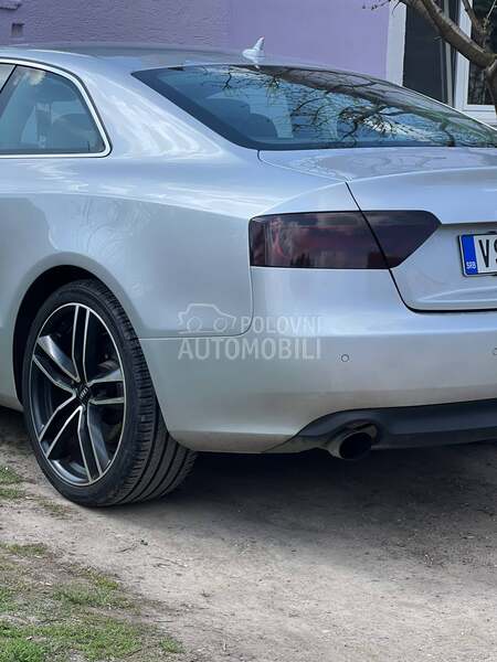 Audi A5 2.7