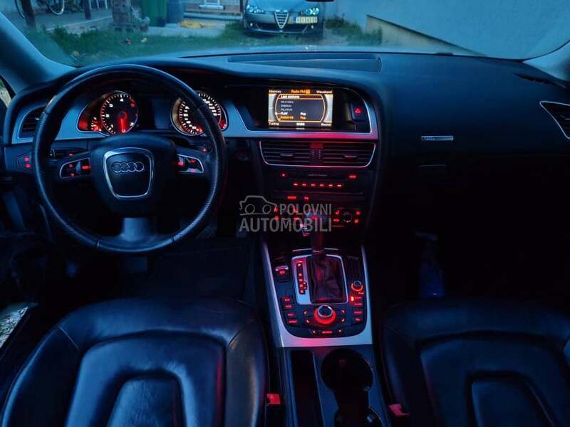 Audi A5 2.7