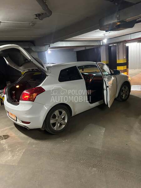 Kia cee`d 