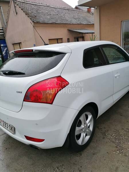 Kia cee`d 