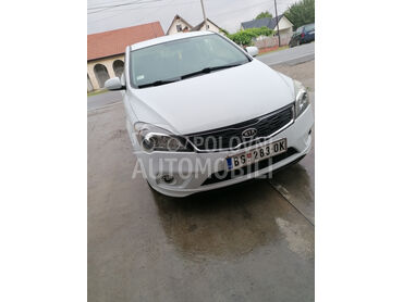 Kia cee`d 