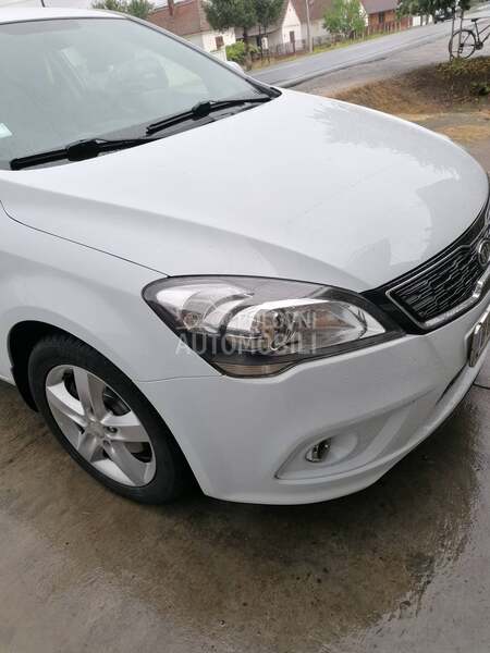 Kia cee`d 