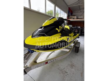 Yamaha wave runner