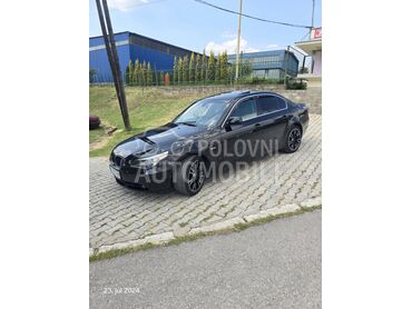 BMW 520 FABRIKA