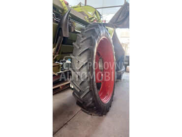 Claas BKT AGRI MAX RT955