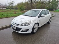 Opel Astra J 
